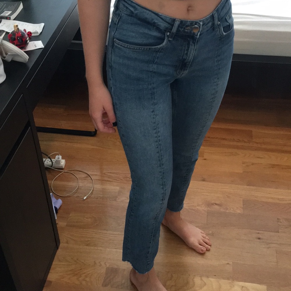 HM cropped jeans sz 8